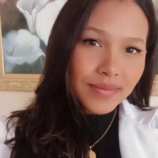 Dra. Jhenyfer Mendes