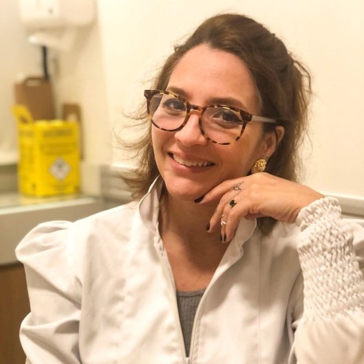 Dra. Michele Silveira