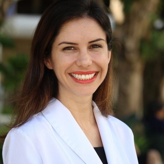 Dra. Juliana Pelaio