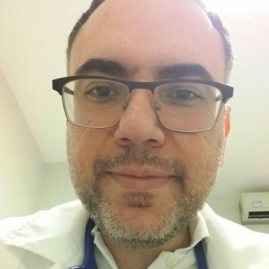 Dr. Alexander Santiago Caminha