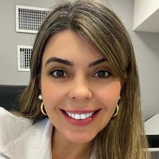 Dra. Natália Maria Ladeira