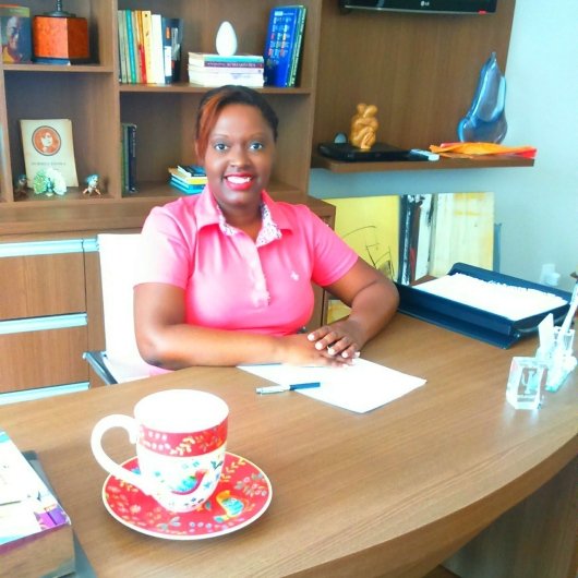 Dra. Ana Luiza Gomes Pereira