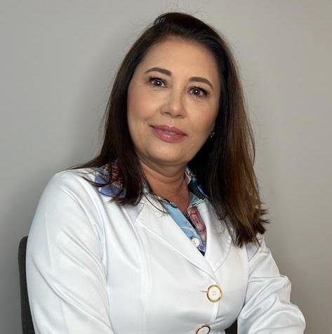 Dra. Debora M C Esperancini Tebar
