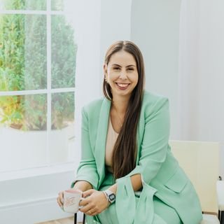 Dra. Bárbara Goulart