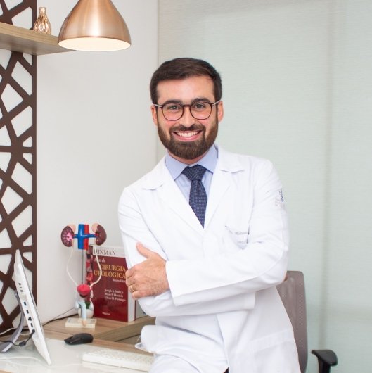 Dr. Mateus Peixoto