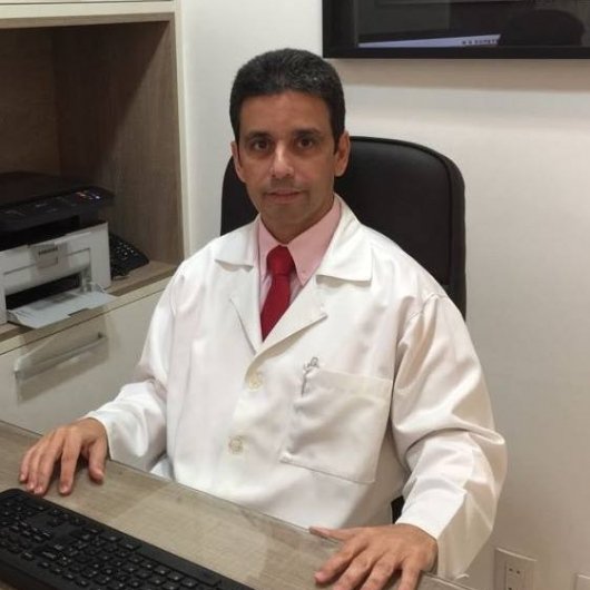 Dr. Marcos Ruela