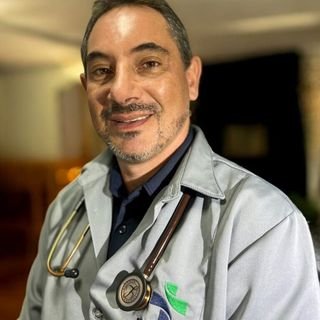 Dr. Leandro Guedes Correia
