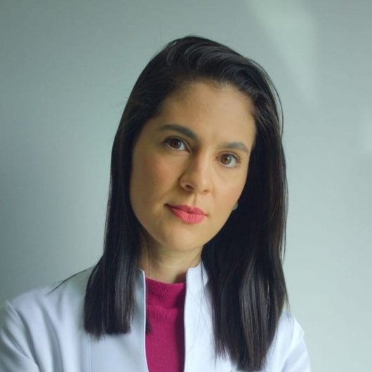 Dra. Laura Silva de Abreu