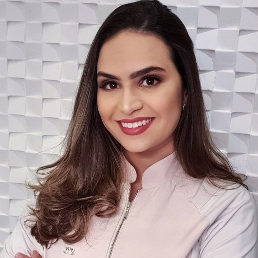 Dra. Fabricia Stabile de Abreu Martins