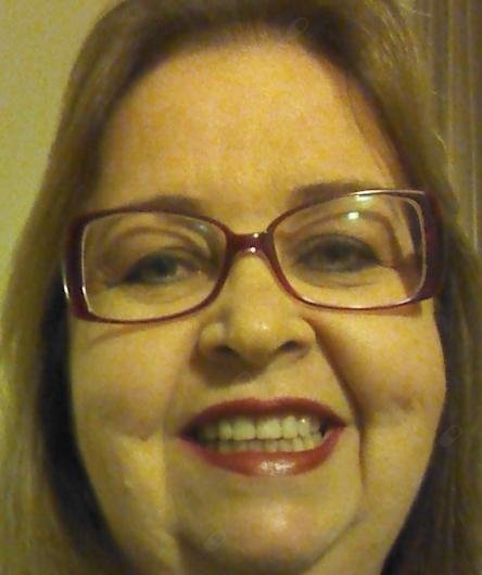 Dra. Aldelane Oliveira Valenca