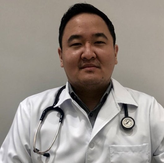 Dr. Adriano Toshio Higaki