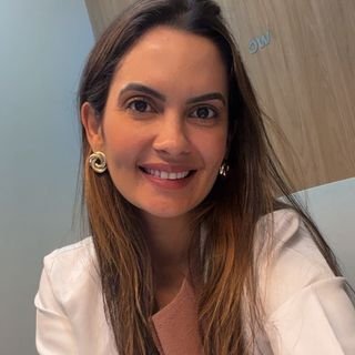 Dra. Marcela Figueiredo Oliveira
