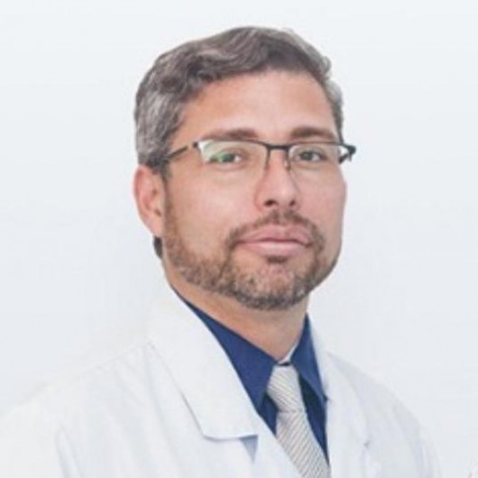 Dr. Hed Wagner Mauro