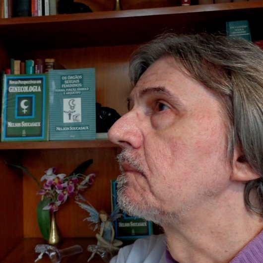 Dr. Nelson Soucasaux