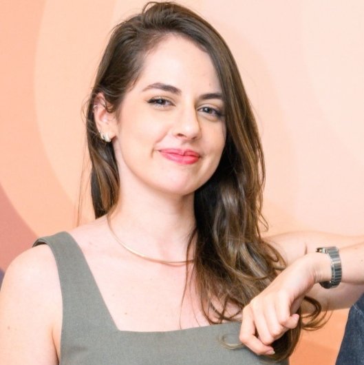 Dra. Paula Lima