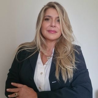 Dra. Ylia Nadine