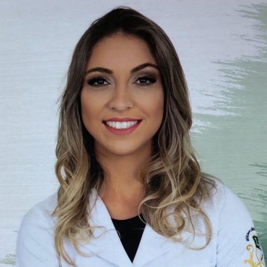 Dra. Helena Maria Vargas de Resende