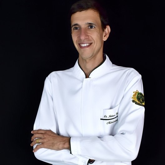 Dr. Juliano Garcia