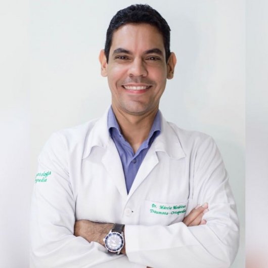 Dr. Márcio Medeiros
