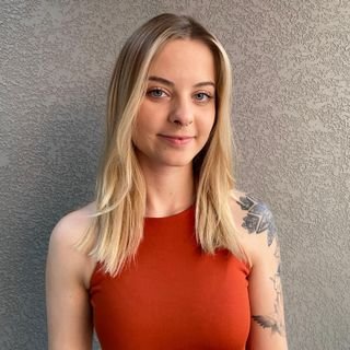 Izabella Lange