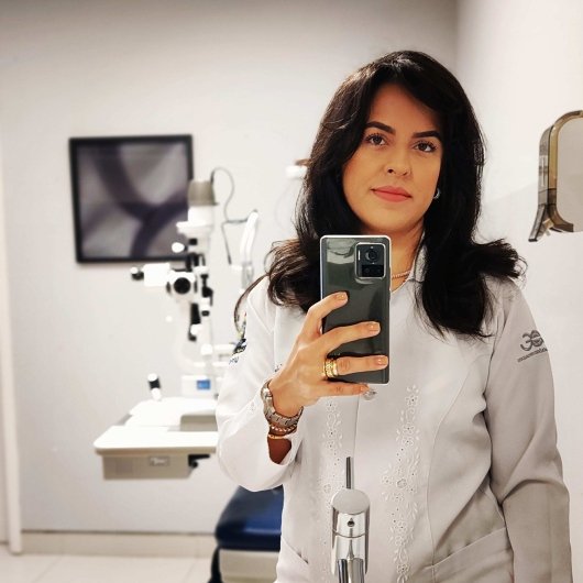 Dra. Anielly Meira Lacerda Macêdo