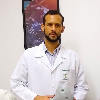 Dr. Rafael Bardy