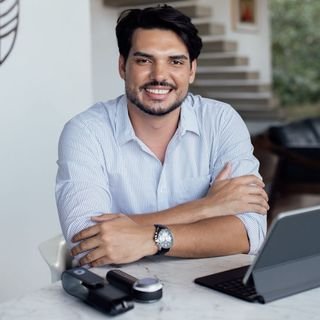 Dr. Hernan Queiroz