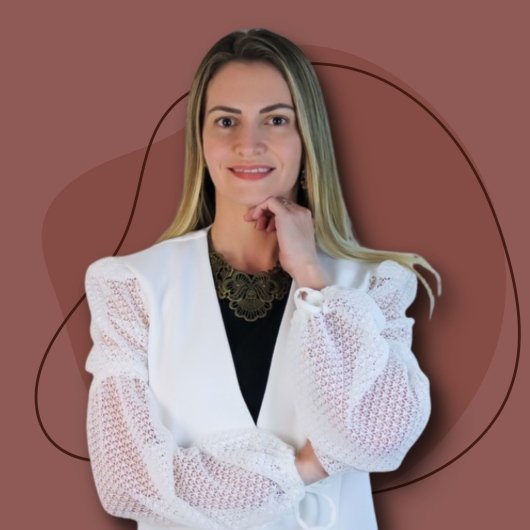 Dra. Mariana Fornasieri Freire