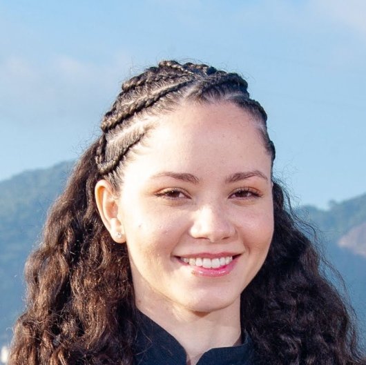 Dra. Tamires Silveira