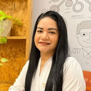 Dra. Thalyta Marques