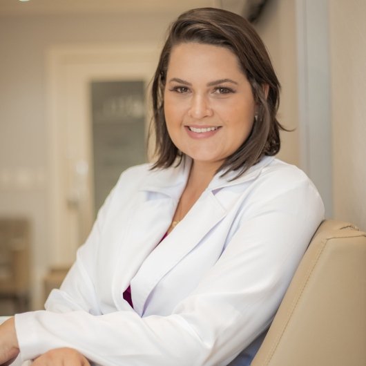 Dra. Lidiane Cristina Nitsche