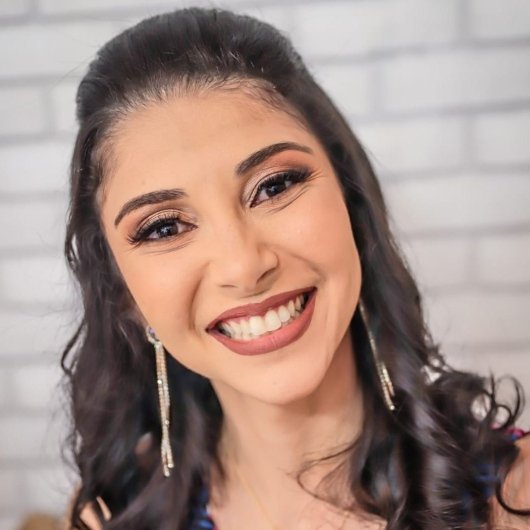 Prof. Henriette Russo Luiz de Barros