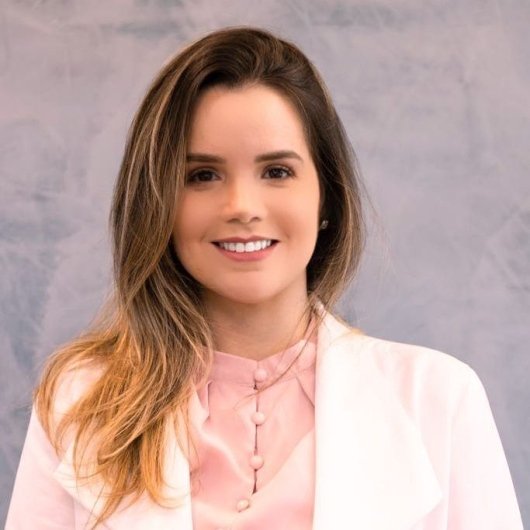 Dra. Ana Camila Muniz
