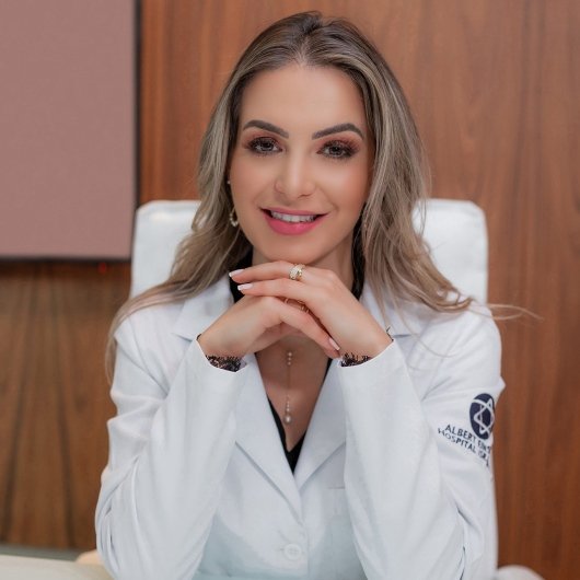 Dra. Aline Assoni