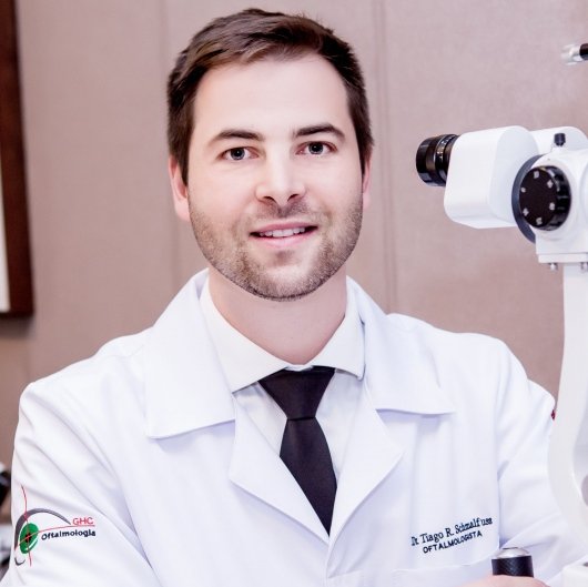 Dr. Tiago Ribeiro Schmalfuss