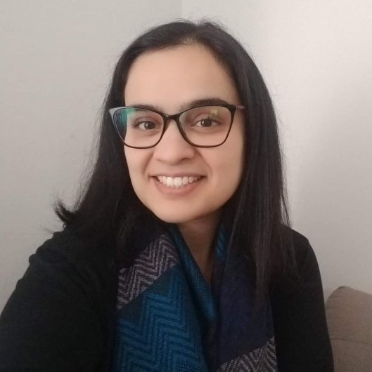 Maria Carolina Cruz Stolz Camargo