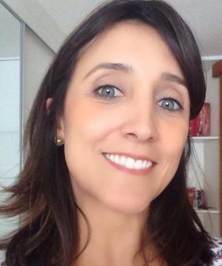Andrea Lino Cunha