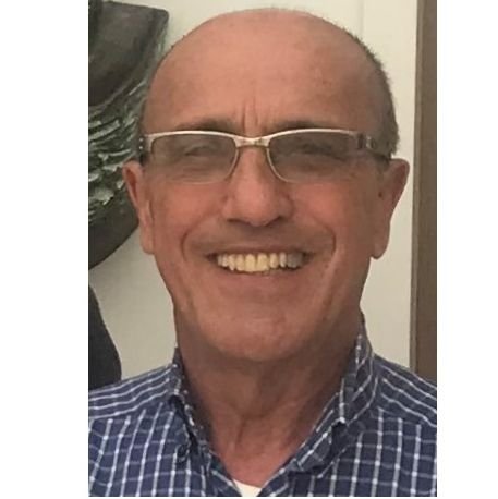Dr. Gabriel Azambuja Narvaez