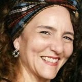 Dra. Venúsia Ferraz