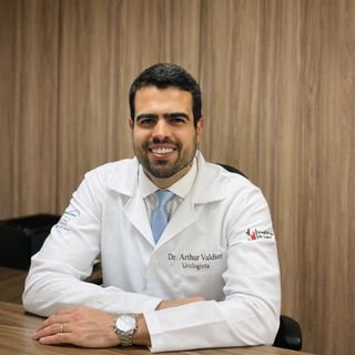 Dr. Arthur Valdier