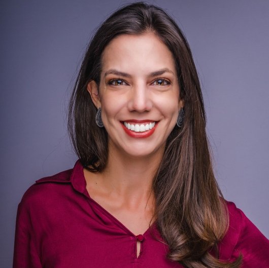 Pérola Lozano Teixeira de Carvalho