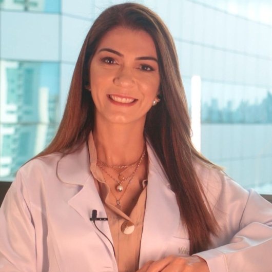 Dra. Laura Mendonça
