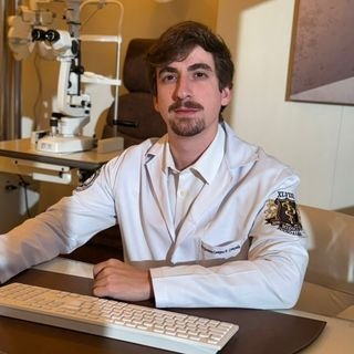 Dr. Gustavo Campos Franco Cançado