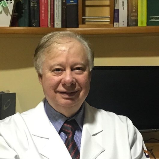 Dr. Ednilson Lastrucci