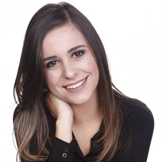 Dra. Alessandra Cristina dos Santos