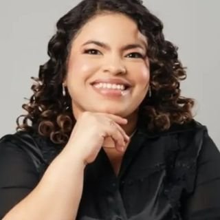 Dra. Yara Talita Gomes Pereira
