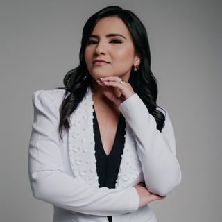 Dra. Aniele Bonifácio Andrade Moura