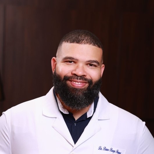 Dr. Bruno Braga Peruna