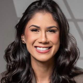 Dra. Yanca Souza
