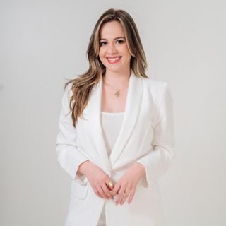Dra. Juliana Maria Nascimento Silva